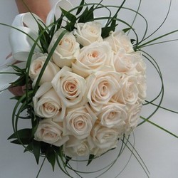 ТОП-10 популярных цветов для свадебных букетов