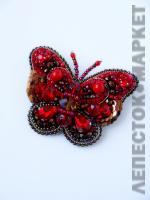 Красная бабочка брошь ручной работы