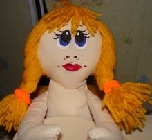 Текстильная кукла с рисованным лицом